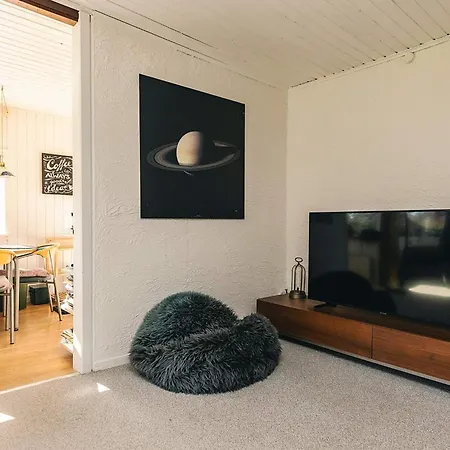 6 Person Holiday Home In Hundested Nyaraló Hundested