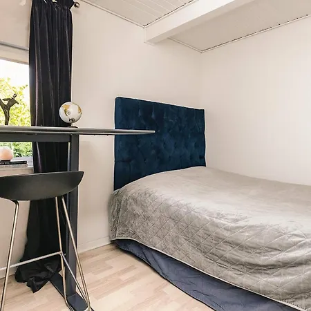 6 Person Holiday Home In Hundested Nyaraló *